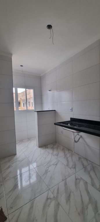 Casa em Praia Grande, no bairro Mirim