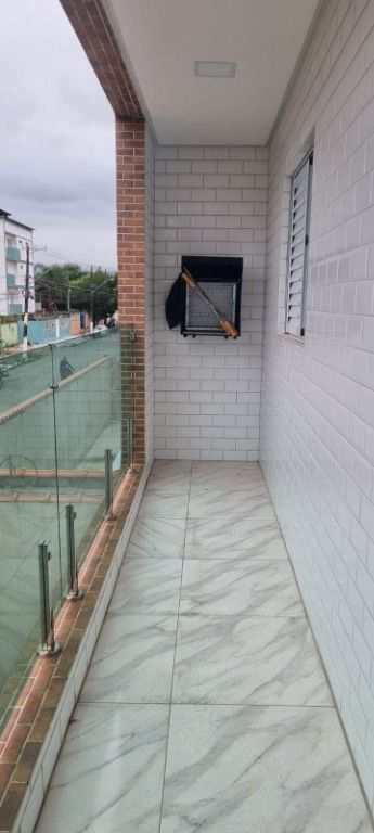 Casa em Praia Grande, no bairro Mirim