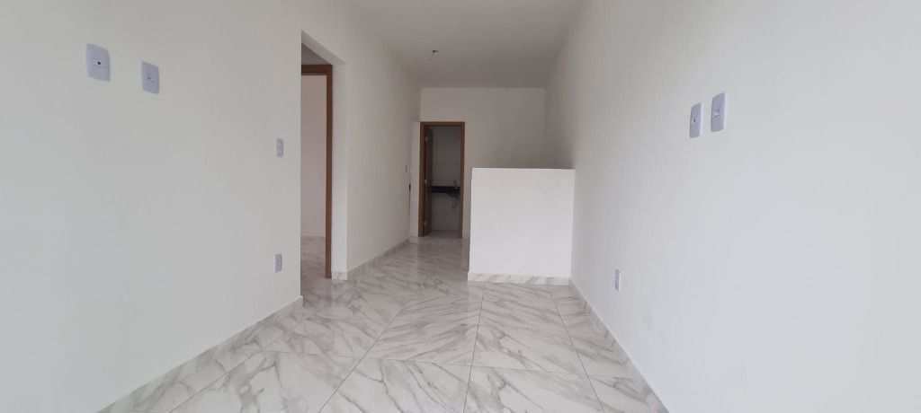 Casa em Praia Grande, no bairro Mirim
