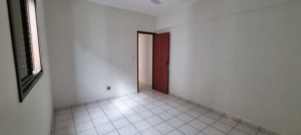 Apartamento em Praia Grande, no bairro Canto do Forte