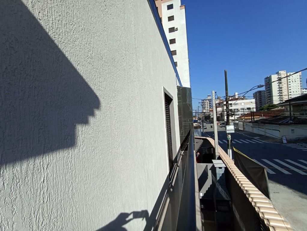 Sobrado em Praia Grande, no bairro Tupi