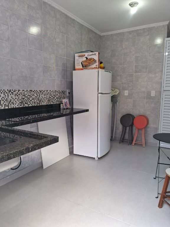 Kitnet em Praia Grande, no bairro Guilhermina