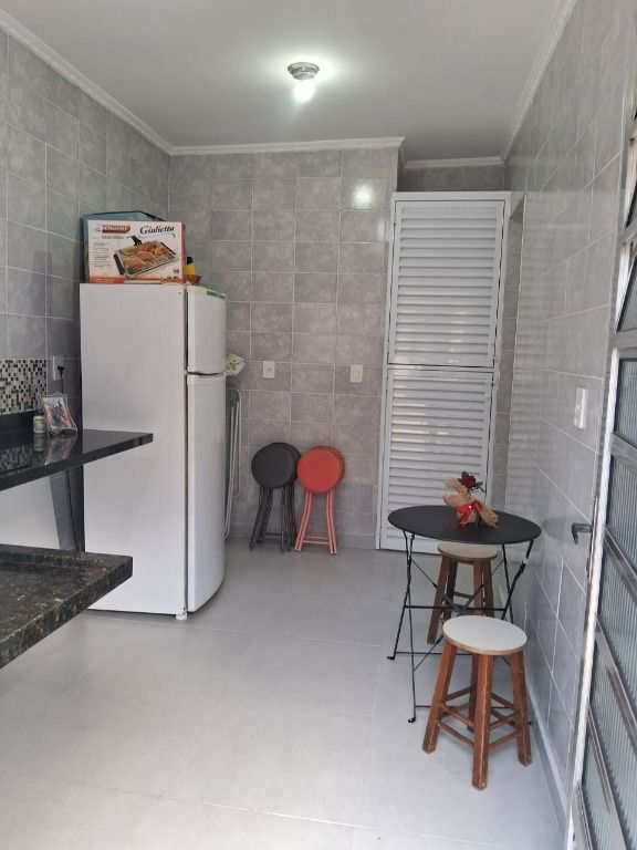 Kitnet em Praia Grande, no bairro Guilhermina