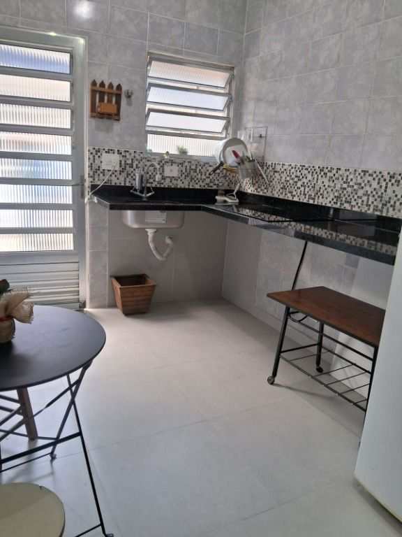 Kitnet em Praia Grande, no bairro Guilhermina
