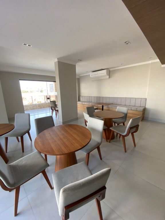 Apartamento em Praia Grande, no bairro Canto do Forte