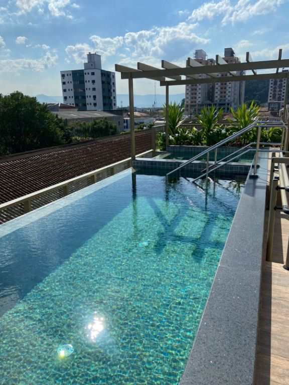 Apartamento em Praia Grande, no bairro Canto do Forte