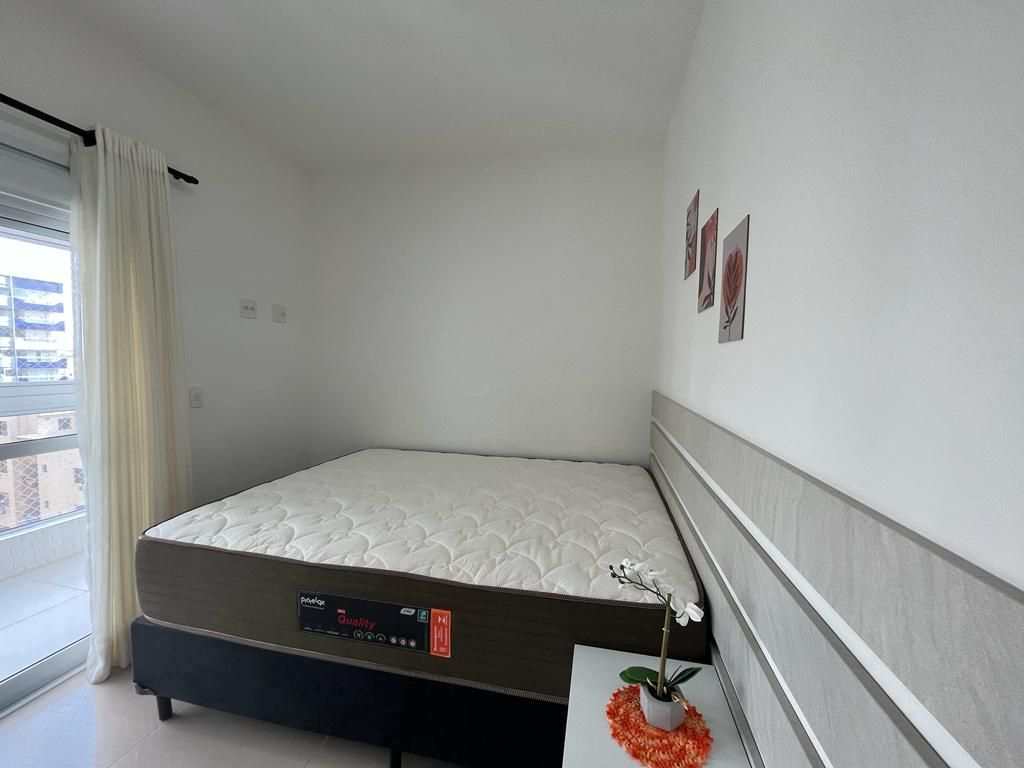 Apartamento em Praia Grande, no bairro Canto do Forte