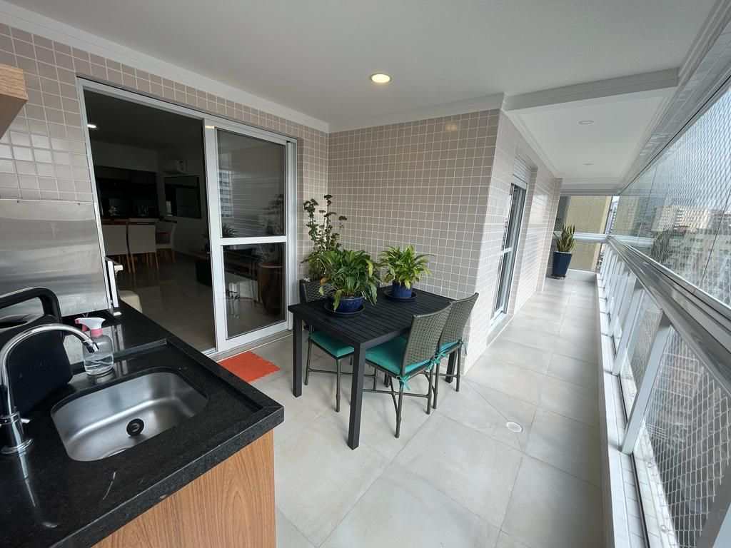 Apartamento em Praia Grande, no bairro Canto do Forte