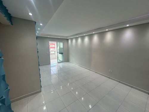 Apartamento, código 8797 em Praia Grande, bairro Ocian