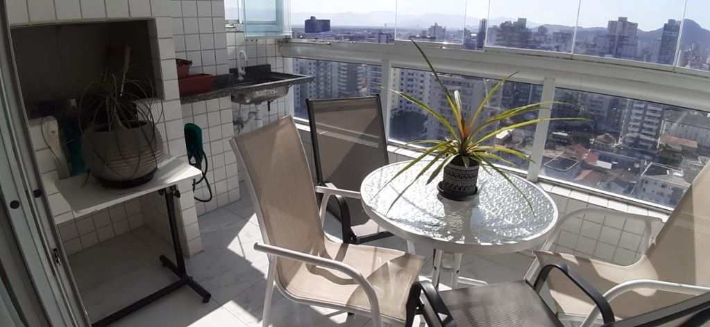 Apartamento em Praia Grande, no bairro Guilhermina