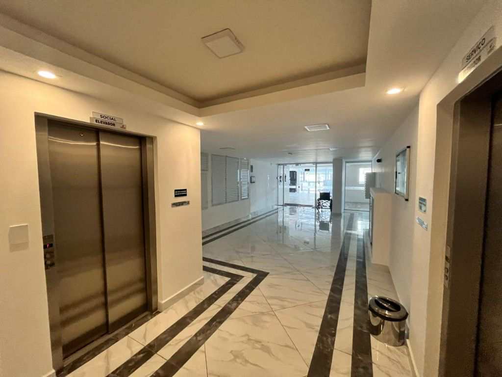 Apartamento em Praia Grande, no bairro Guilhermina