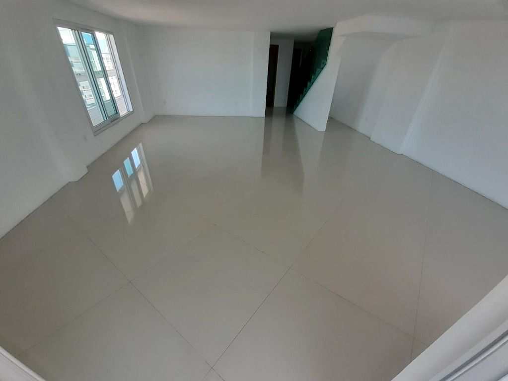 Cobertura em Praia Grande, no bairro Guilhermina
