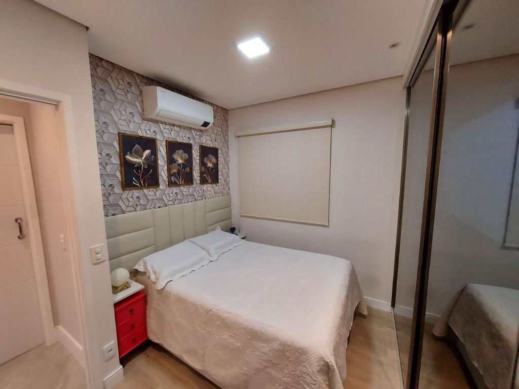 Apartamento em Santos, no bairro Gonzaga