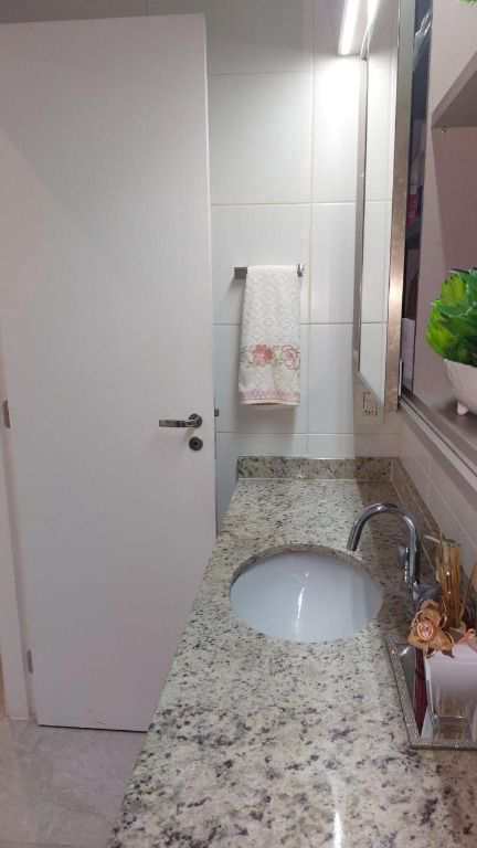 Apartamento em Santos, no bairro Gonzaga