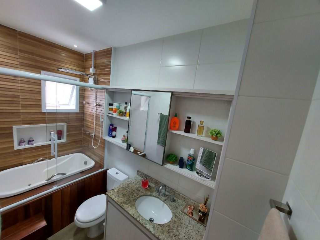 Apartamento em Santos, no bairro Gonzaga