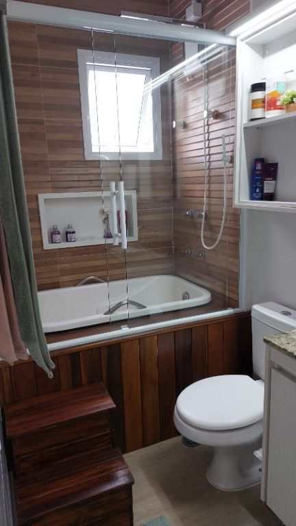 Apartamento em Santos, no bairro Gonzaga