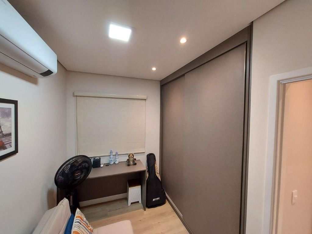 Apartamento em Santos, no bairro Gonzaga