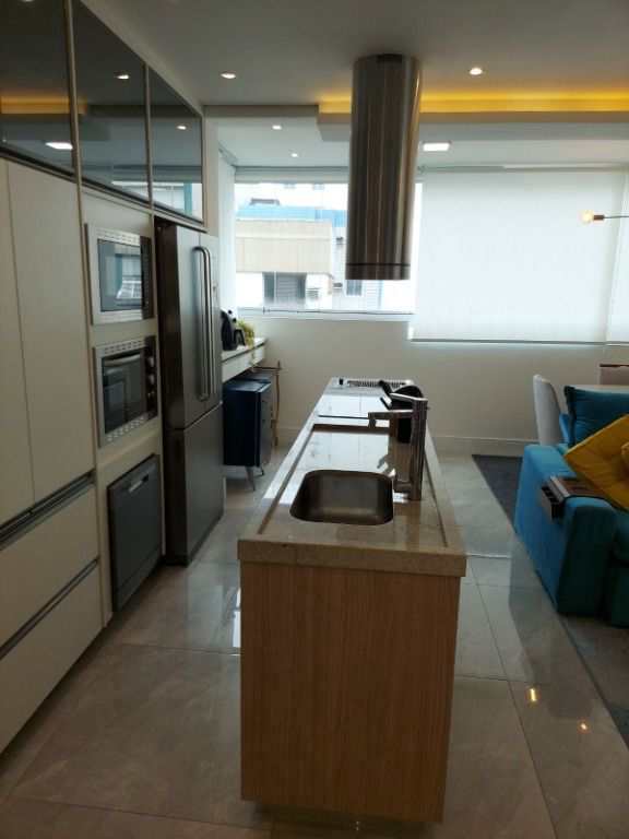 Apartamento em Santos, no bairro Gonzaga