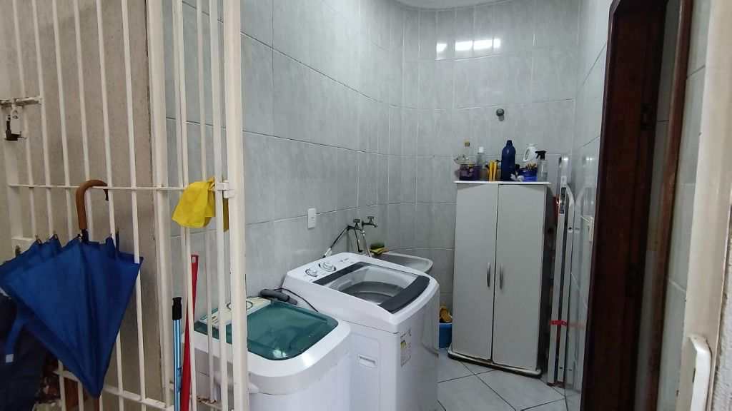 Casa em Praia Grande, no bairro Aviação