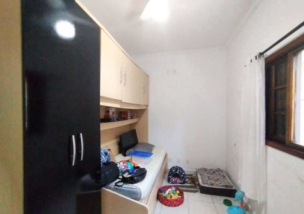 Casa em Praia Grande, no bairro Aviação