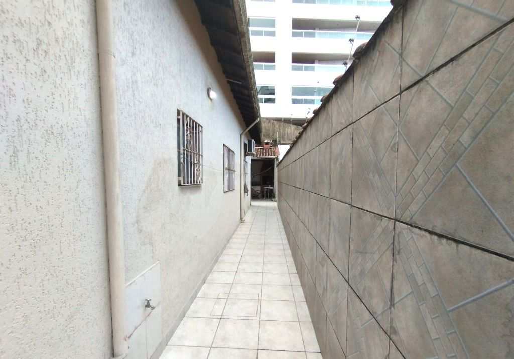 Casa em Praia Grande, no bairro Aviação