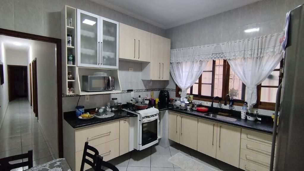 Casa em Praia Grande, no bairro Aviação