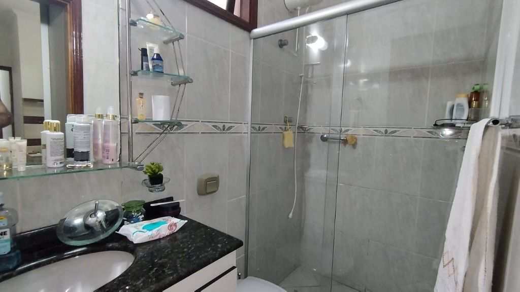 Casa em Praia Grande, no bairro Aviação