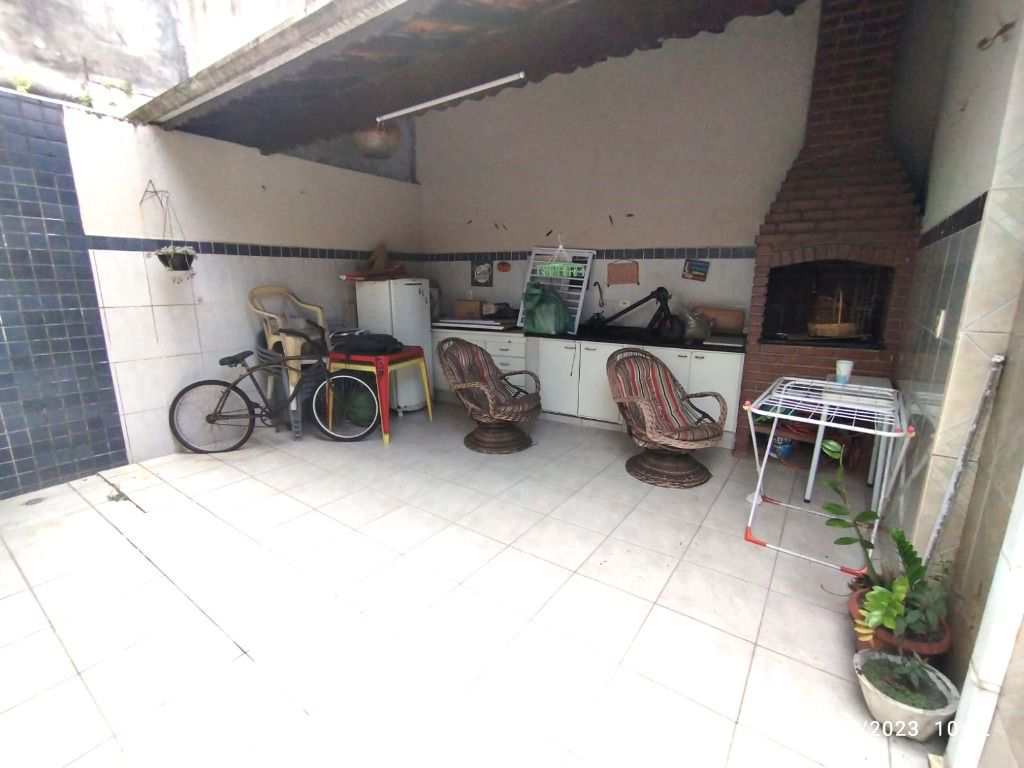 Casa em Praia Grande, no bairro Aviação