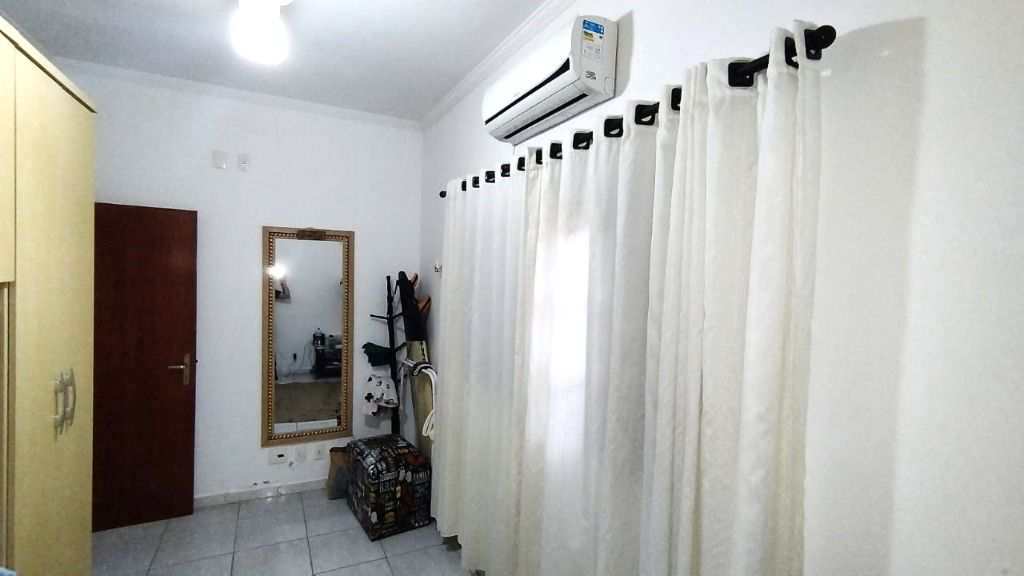 Casa em Praia Grande, no bairro Aviação