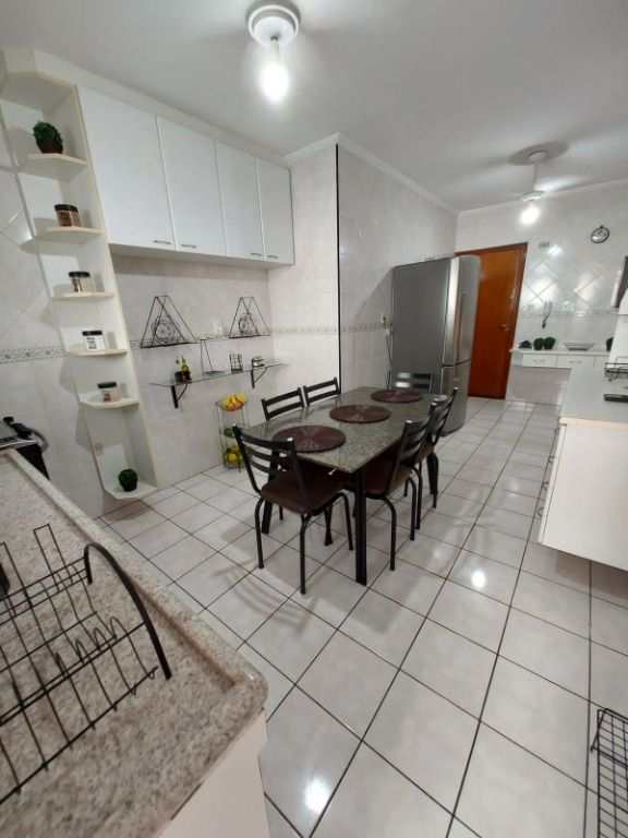 Apartamento em Praia Grande, no bairro Tupi