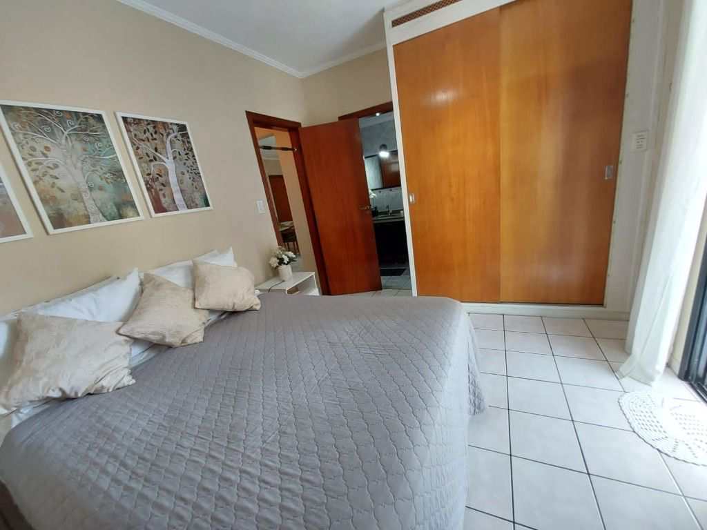 Apartamento em Praia Grande, no bairro Tupi