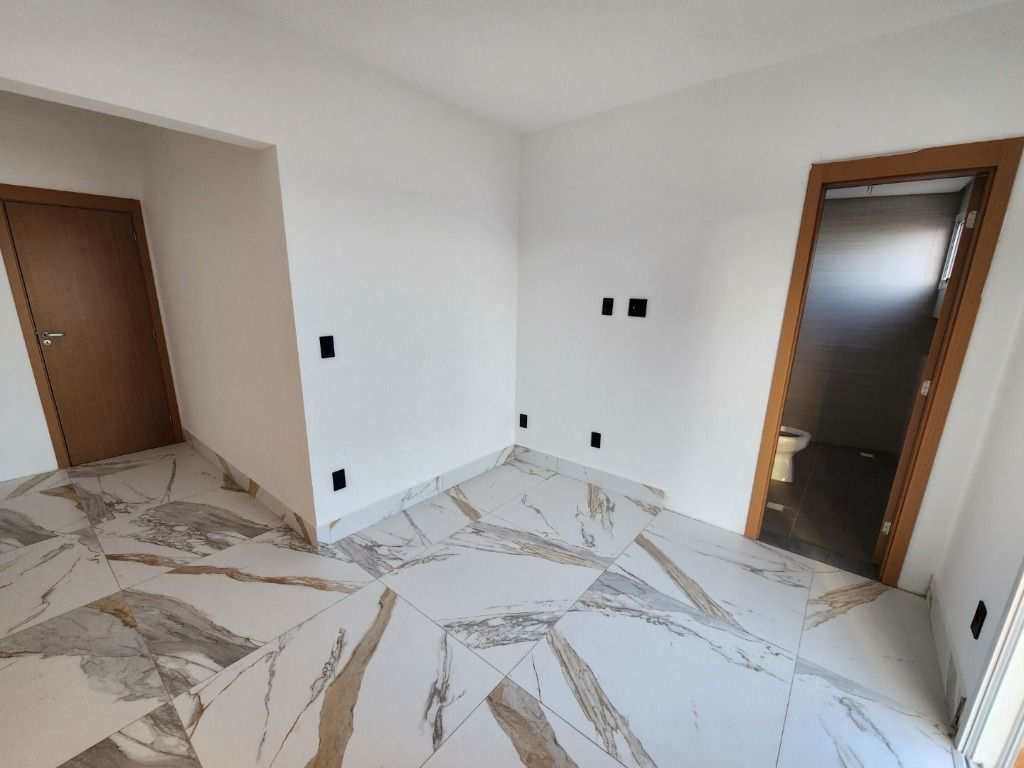 Apartamento em Praia Grande, no bairro Aviação