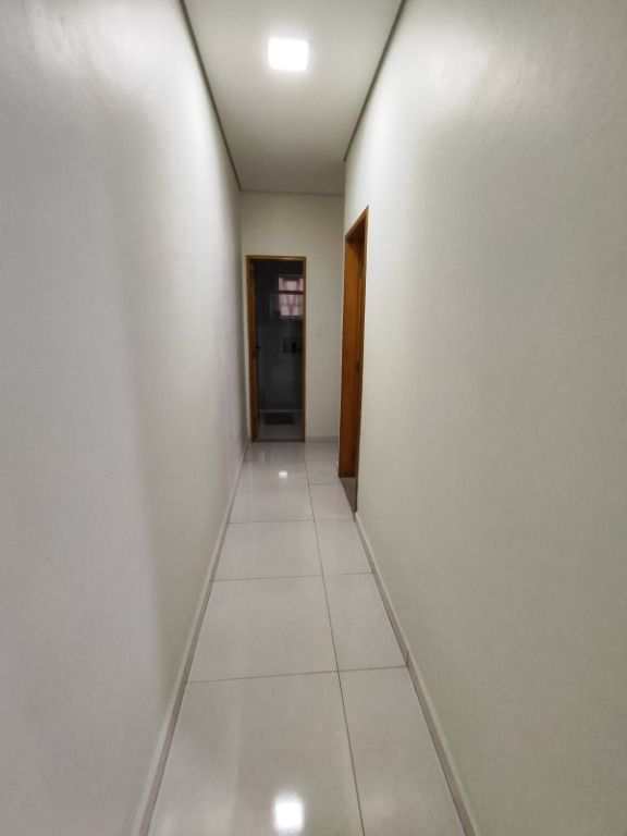 Casa em Praia Grande, no bairro Boqueirão