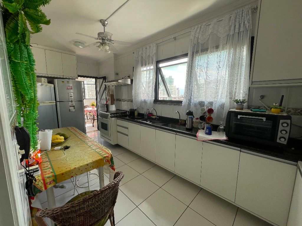 Apartamento em Praia Grande, no bairro Guilhermina