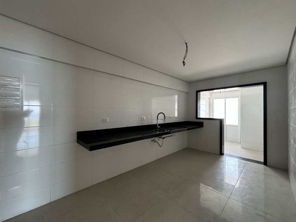 Apartamento em Praia Grande, no bairro Caiçara