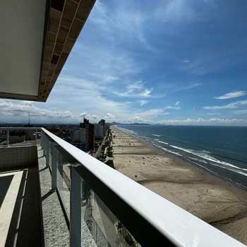 Apartamento em Praia Grande, bairro Caiçara