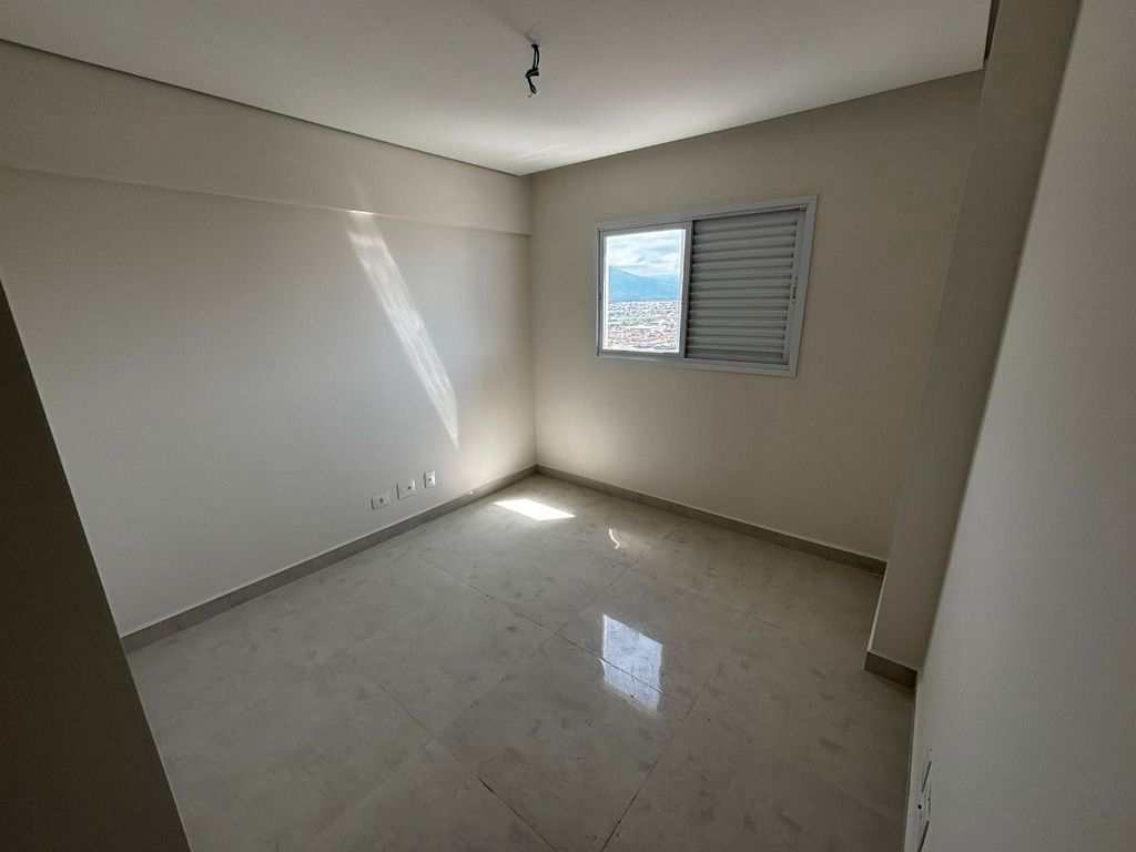 Apartamento em Praia Grande, no bairro Caiçara