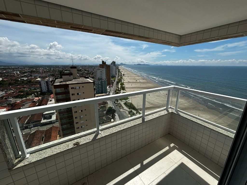 Apartamento em Praia Grande, no bairro Caiçara