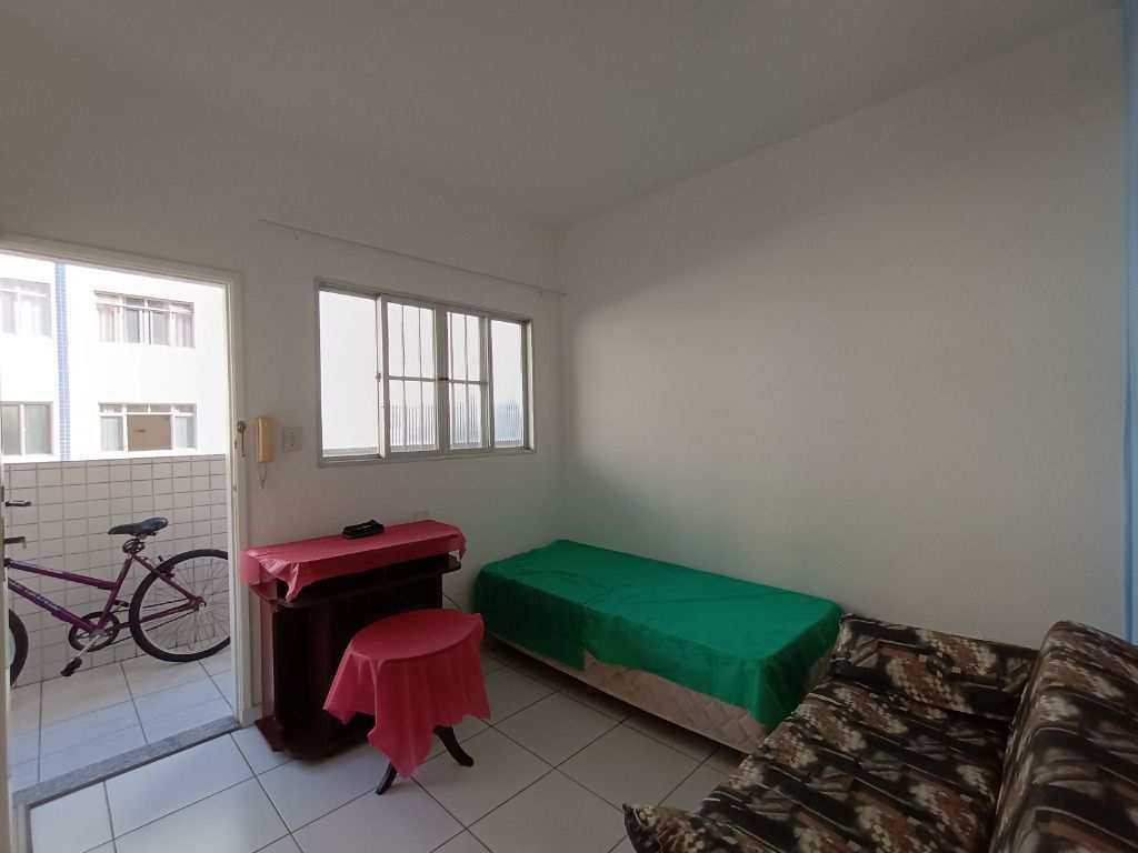 Kitnet em Praia Grande, no bairro Guilhermina