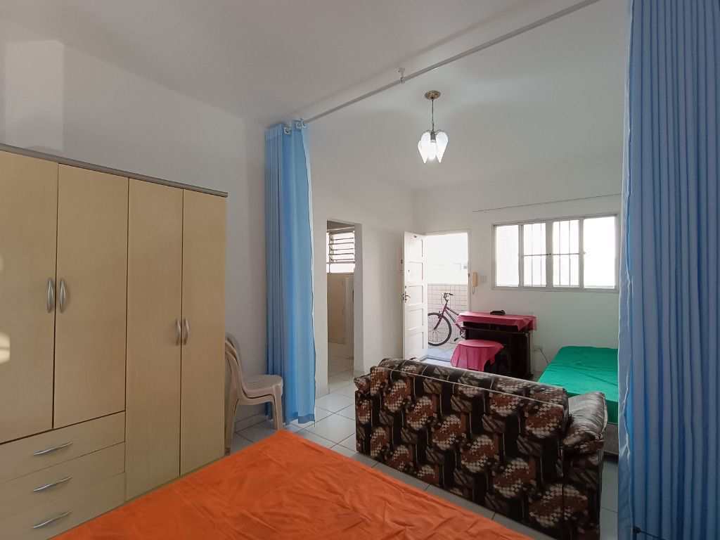 Kitnet em Praia Grande, no bairro Guilhermina