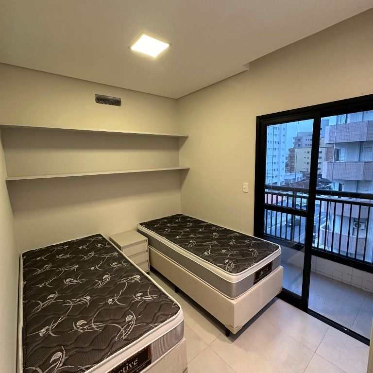 Apartamento em Praia Grande, no bairro Tupi