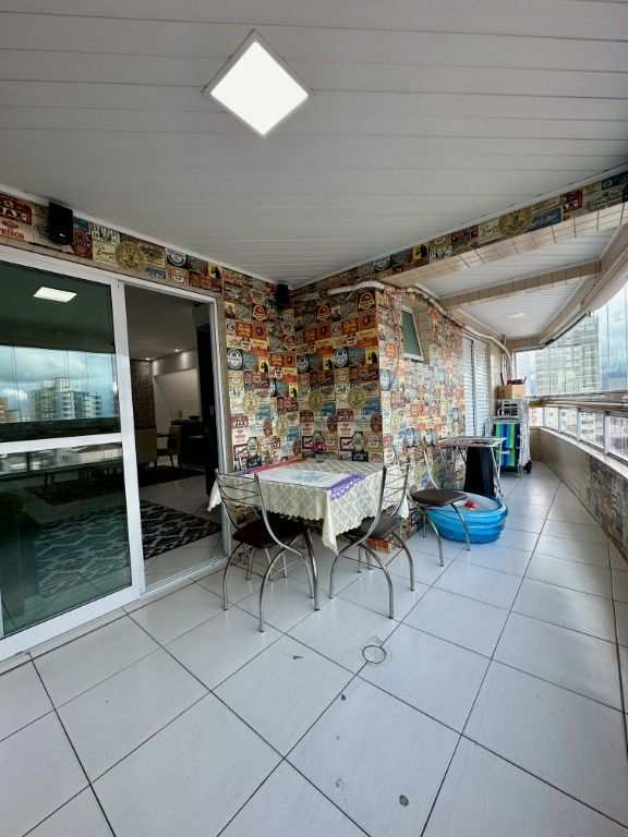Apartamento em Praia Grande, no bairro Ocian