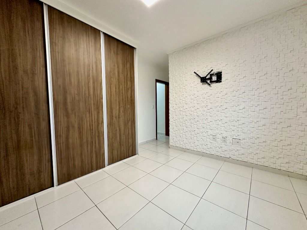 Apartamento em Praia Grande, no bairro Ocian