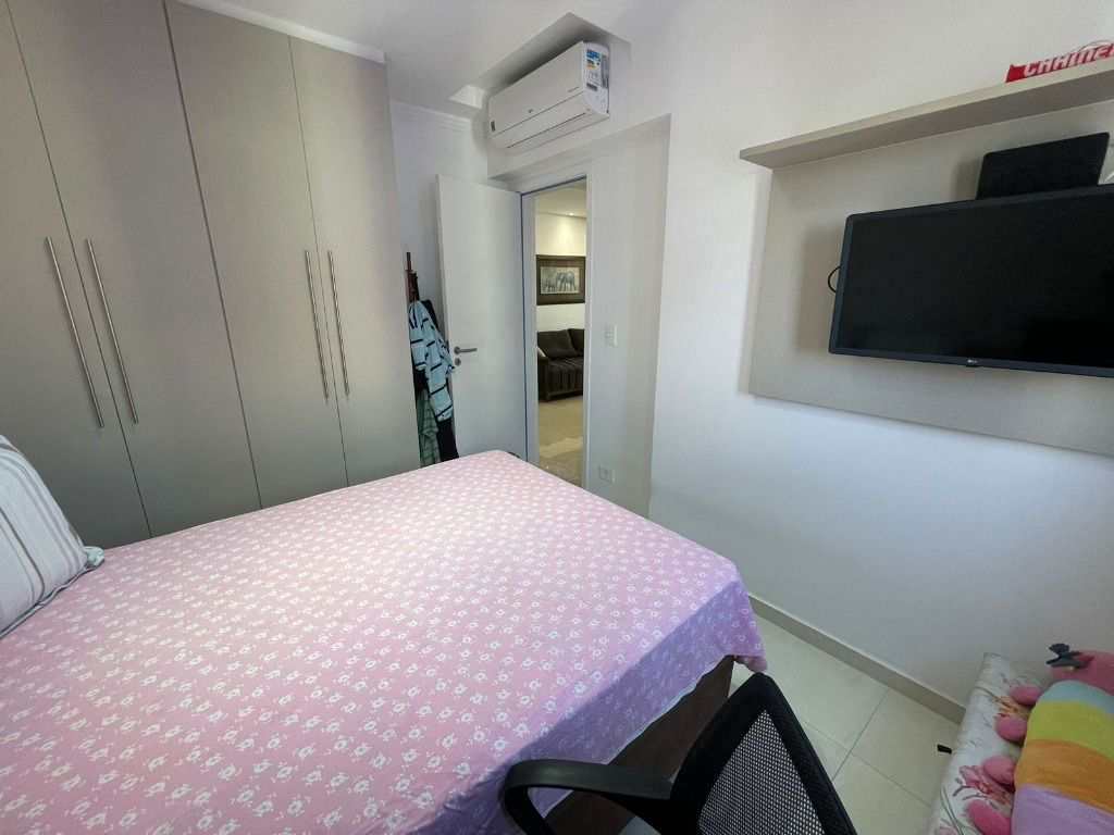 Apartamento em Praia Grande, no bairro Guilhermina