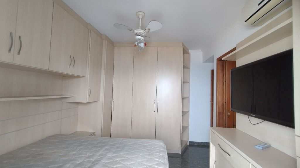 Apartamento em Praia Grande, no bairro Canto do Forte