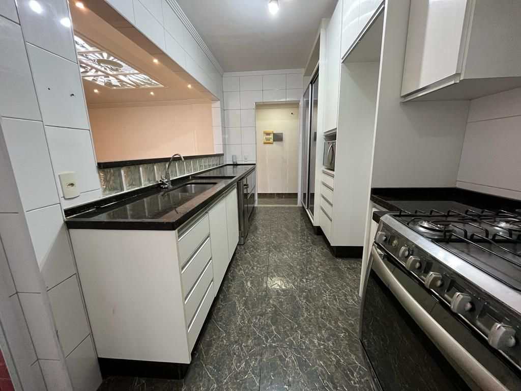 Apartamento em Praia Grande, no bairro Canto do Forte
