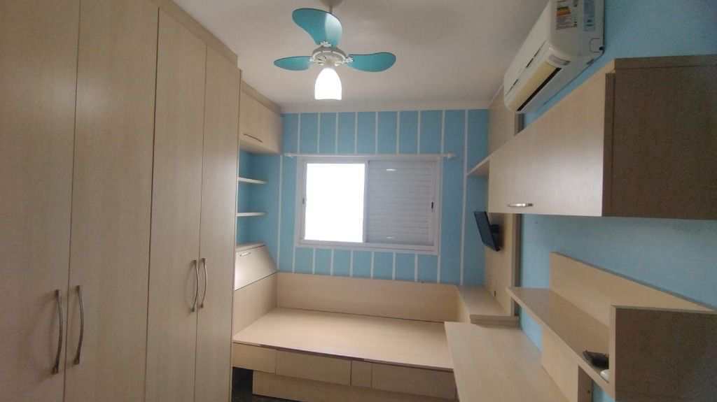Apartamento em Praia Grande, no bairro Canto do Forte