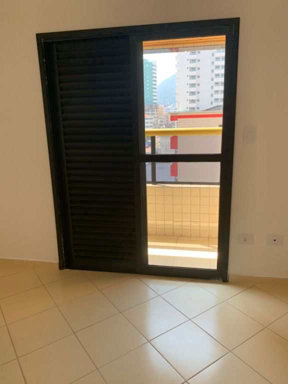 Apartamento em Praia Grande, no bairro Boqueirão