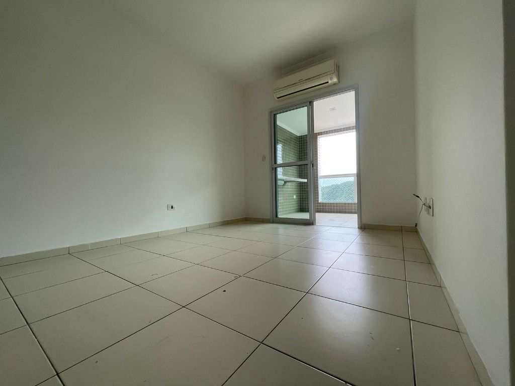 Apartamento em Praia Grande, no bairro Canto do Forte