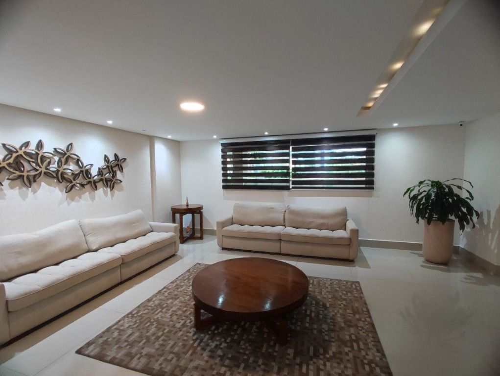Apartamento em Praia Grande, no bairro Canto do Forte